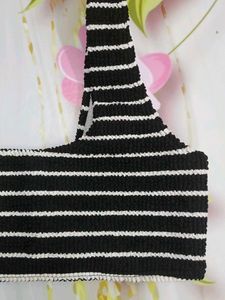 (1117)Striped Smocked Cropped Tank Top