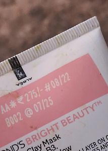 Pond&#39;s Mineral Clay Face Mask