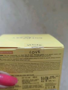 Dot &amp; Key Vitamin C+E Moisturizer
