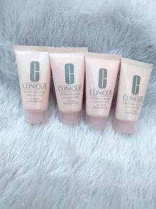 Clinique Moisture Surge Face Mask