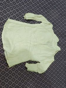 white plain full sleeve shirt