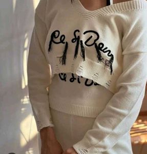 Cute Cropped V-Neck Sweater