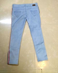 Women&#39;s Denim Jeans.Size 34.Length 36.