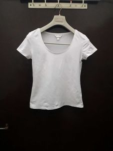H&M White Scoop Neck T-Shirt