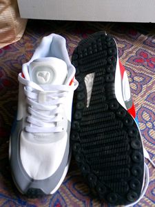 Puma Sneakers - White/Grey -