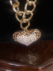 Huge Price Drop‼️Heart Necklace