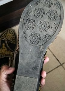 Embroidered Ethnic Sandals