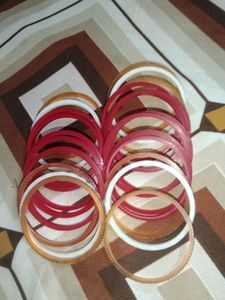 Women&#39;s Bracelets