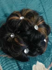 Floral Hair Accessory