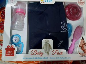 Hello Baby 6-Piece Gift Set