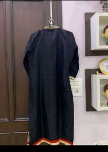 Elegant Embroidered Kurta