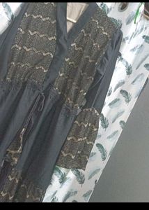 Black Niqab, Abaya