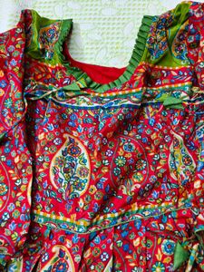Ethnic gown With Two Side Feeding Zippers