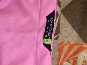 TOKYO TALKIES | Pink Eyelet Crop Top