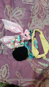 scrunchies + headband combo