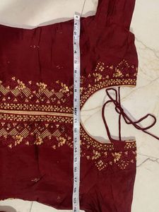 Embroidered Kurta Set with dupatta or pazama