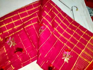 Beautiful Sareeee Veryyyy Niceeee..... Offerrr