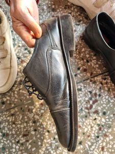 Used Leather Shoes