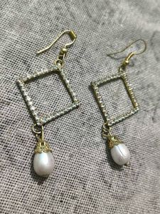 Sparkling Pearl Drop Earrings