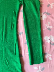 Green Long Sleeve Top