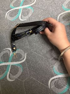 Chromic Black Chain Handle Bag