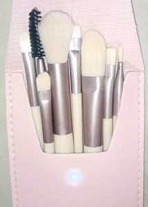 Makeup Brush Set (8 Piece)