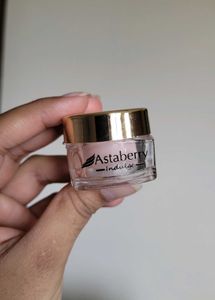 Astaberry Indulge Lip Sugar Scrub