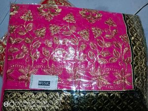 New Jari. Black Border Saari..full. Saari Borde