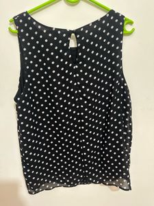 Forever 21 Top 38size Large
