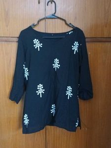 Black Kurti