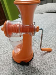 Juice Nikaalne Wali Machine
