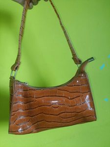 Alligator Pattern Forearm Bag Ladies Vintage Solid