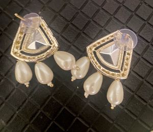 Pearl Necklace &amp; Earring Set (limited Deal)