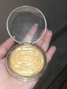 HIGHLIGHTER FACE GLOW✨️