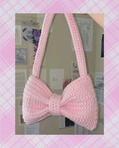 crochet bow purse