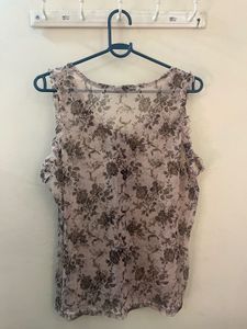 Floral Print Sleeveless Top