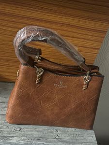Essence Handbag