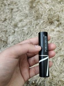 A Branded Lipstick Of 7 Heavens Likely Neww