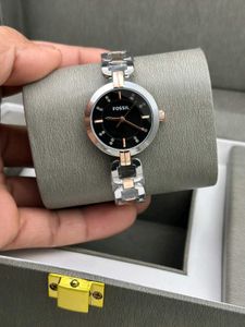 Fossil PREMIUM QUALITY LADIES WATCH AT SALE