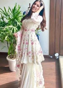 Women First Sharara Suit