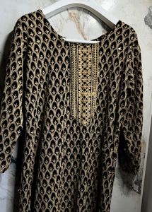 Elegant Black & Gold Embroidered Kurti