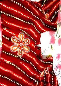 Sandhana Design Saare With Sequins Work❤