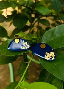 Black And Blue Set Of 2 Resin Earrings New