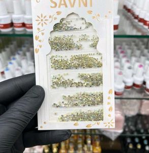 Savni Nail Rhinestones