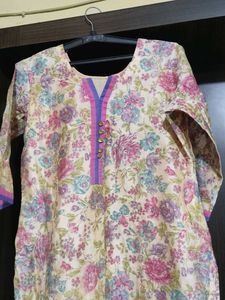 Floral Print Churidar Suit Set