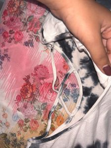 Tie-Dye Crisscross Back Short Sleeve Top