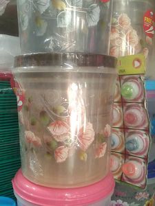 Set Of 3 Containers 5/7/10 Kg