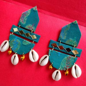 Unique Teal Earrings❤️