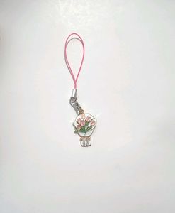 Prettiest Bouquet Phone Charm 🌷