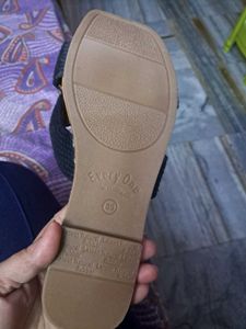 Stylish Black Strap Sandals